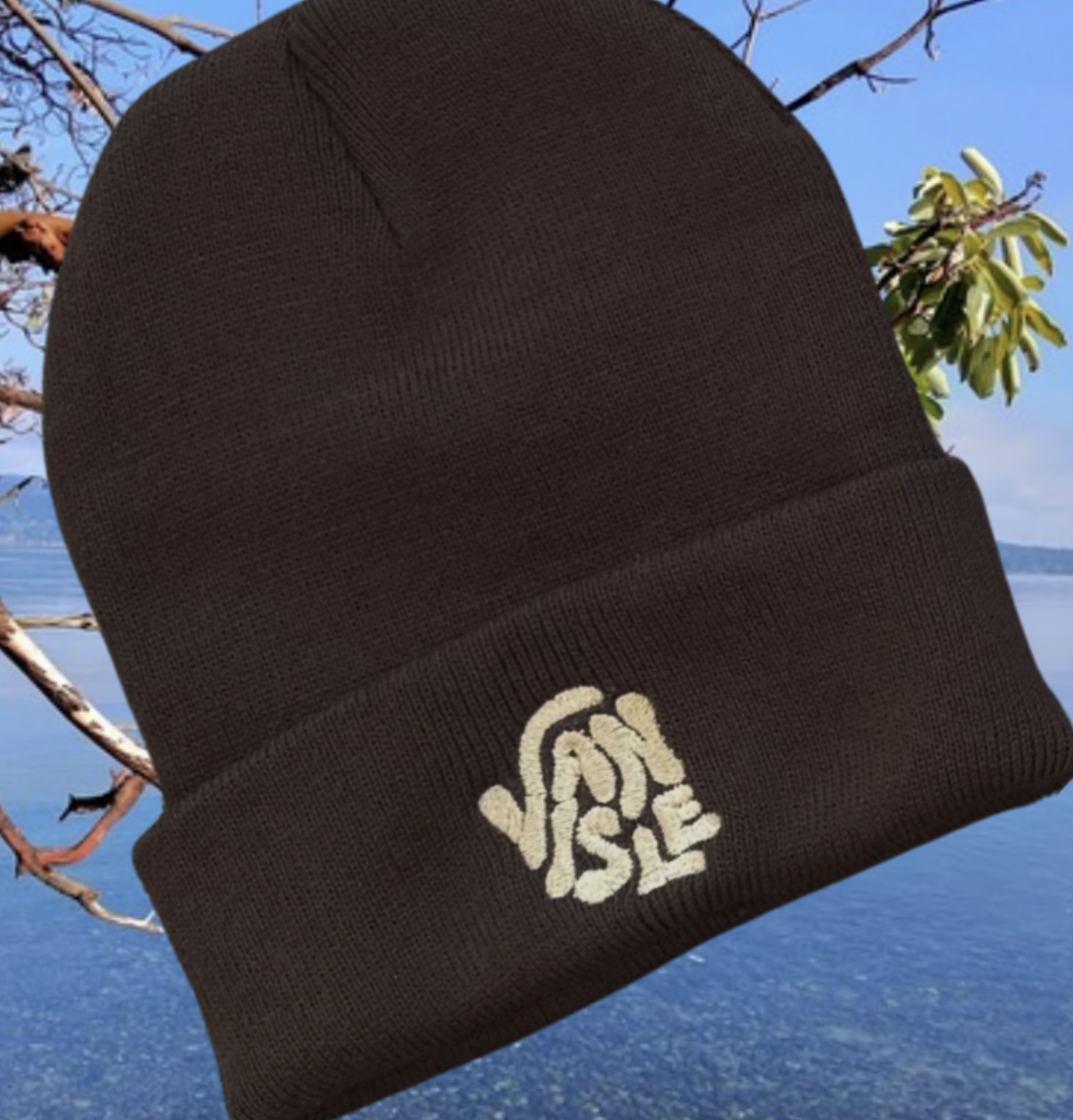 Chocolate Van Isle Beanie | Lincoln&Grae