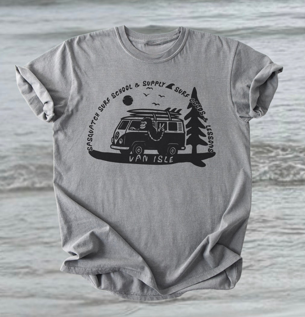 Sasquatch Surf School Tee | Lincoln&Grae