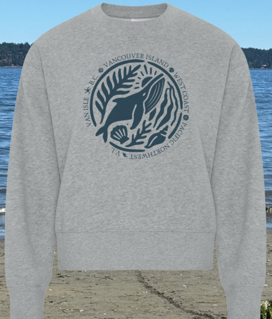 Island Humpback Ladies Crewneck