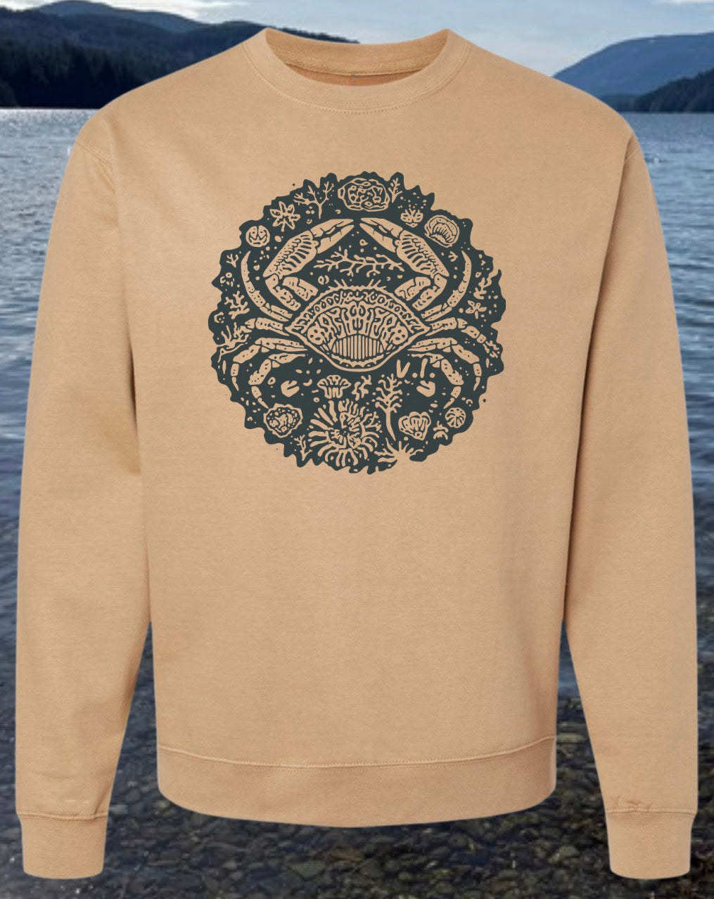 Vancouver Island Crabby Crewneck | Lincoln&Grae