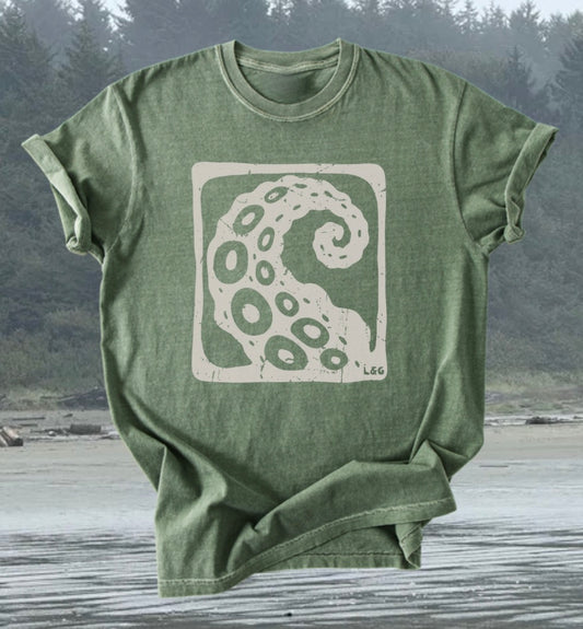 Vintage Wash Tentacle Tee | Lincoln&Grae